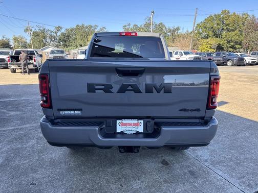 2026 RAM 2500 Big Horn Crew Cab 4x4 6'4' Box
