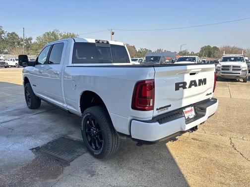 2026 RAM 2500 Laramie Crew Cab 4x4 6'4' Box