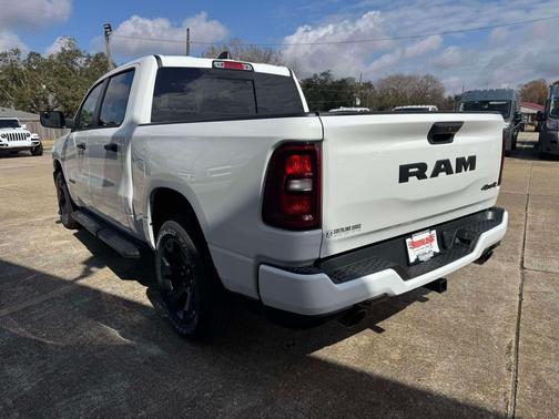 2026 RAM 1500 Express