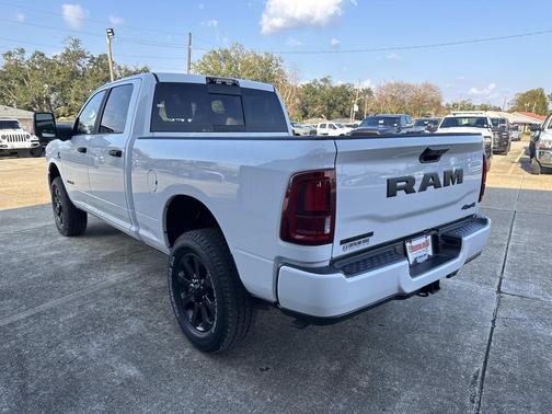 2026 RAM 2500 Big Horn Crew Cab 4x4 6'4' Box