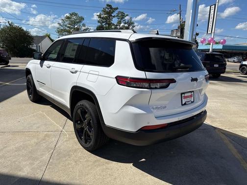 2025 Jeep Grand Cherokee L Altitude