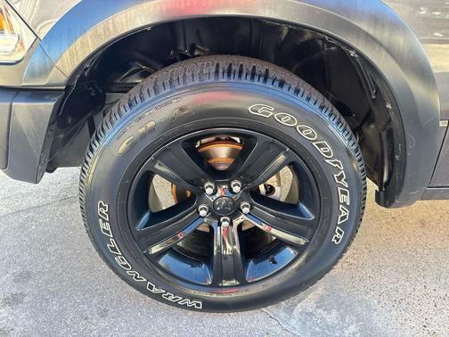 2024 RAM 1500 Classic Warlock Crew Cab 4x2 5'7' Box