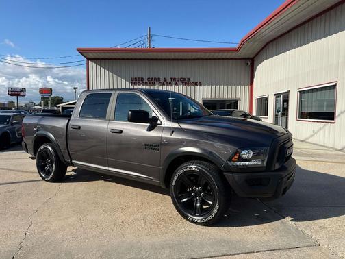 2024 RAM 1500 Classic Warlock Crew Cab 4x2 5'7' Box