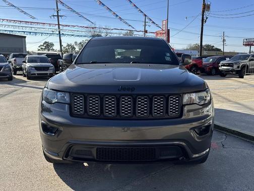 2019 Jeep Grand Cherokee Altitude
