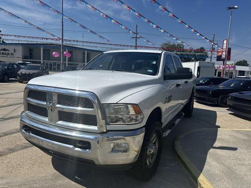 2018 RAM 2500 Tradesman Crew Cab 4x4 8' Box