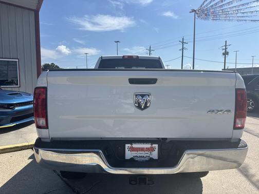 2018 RAM 2500 Tradesman Crew Cab 4x4 8' Box