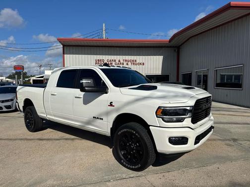 2024 RAM 2500 Laramie Crew Cab 4x4 6'4' Box