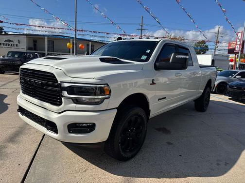 2024 RAM 2500 Laramie Crew Cab 4x4 6'4' Box