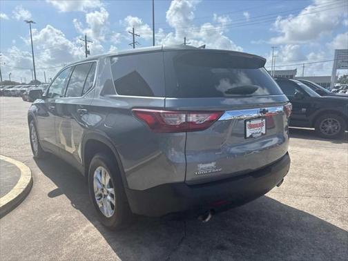 2021 Chevrolet Traverse LS