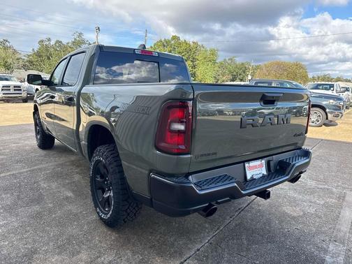 2026 RAM 1500 Warlock Crew Cab 4x4 5'7' Box