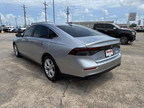 2025 Honda Accord LX 1.5T