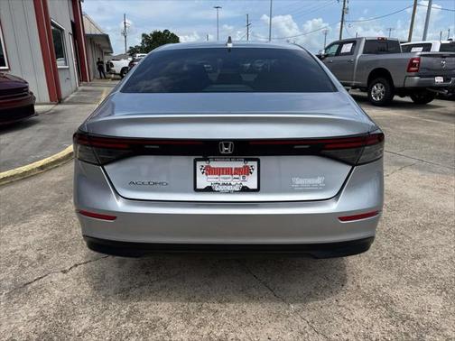 2025 Honda Accord LX 1.5T