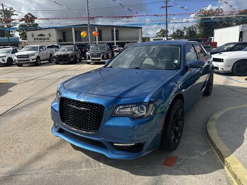 2023 Chrysler 300 Touring
