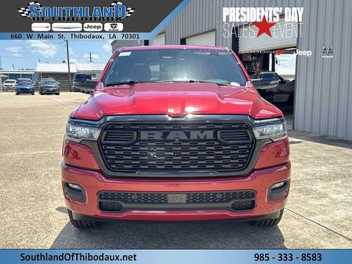 Molten Red Pearlcoat 2026 RAM 1500 Big Horn/Lone Star