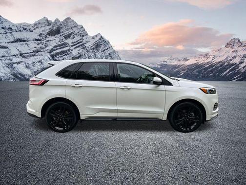 2024 Ford Edge ST