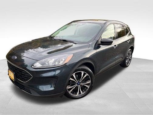 Stone Blue Metallic 2022 Ford Escape SE