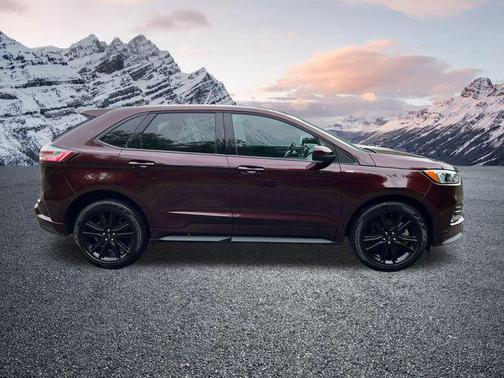 2022 Ford Edge ST Line