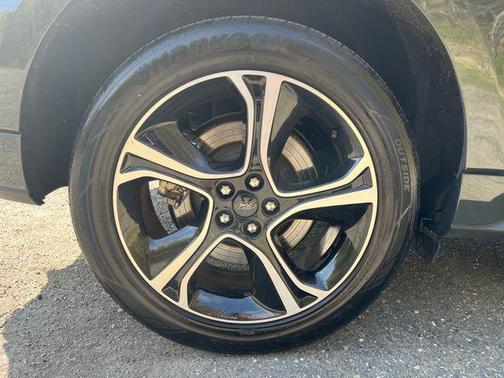 2024 Ford Edge ST