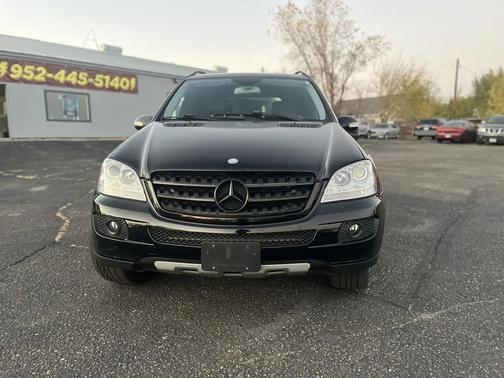 Black 2008 Mercedes-Benz M-Class 4MATIC