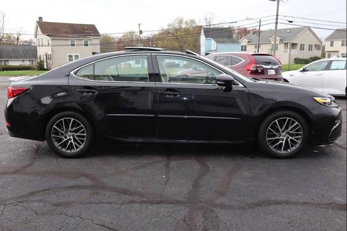 2017 Lexus ES 350 Base