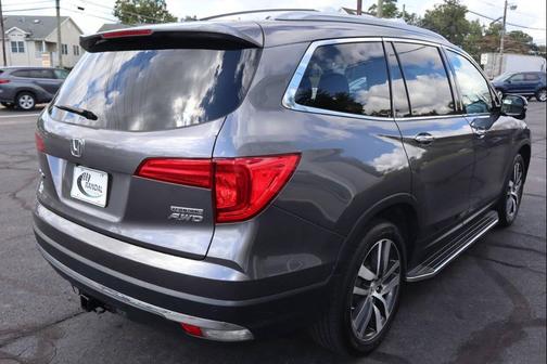 2017 Honda Pilot Touring