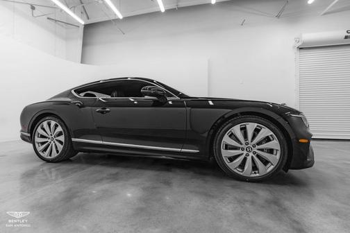 2026 Bentley Continental GT 