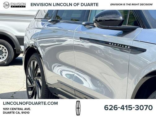 2025 Lincoln Nautilus Reserve