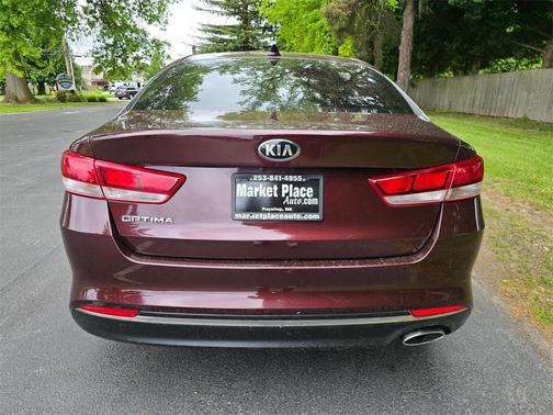 2017 Kia Optima LX