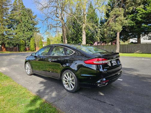 2017 Ford Fusion Platinum