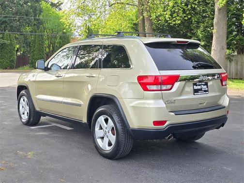 2011 Jeep Grand Cherokee Laredo