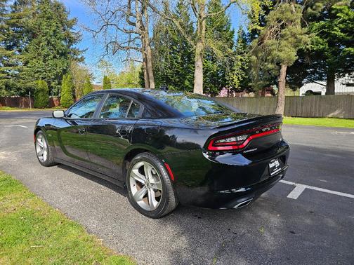 2017 Dodge Charger R/T