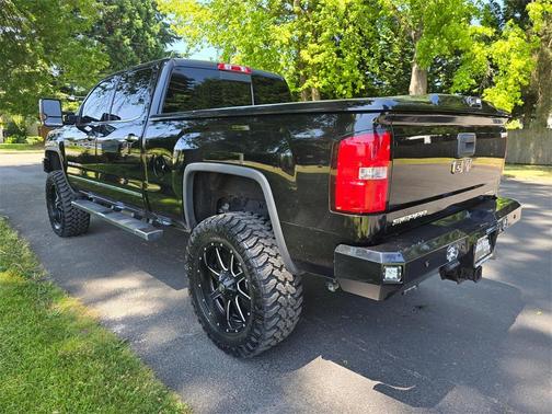 2017 GMC Sierra 2500 Denali