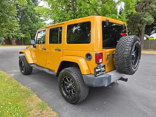 2014 Jeep Wrangler Unlimited Sahara