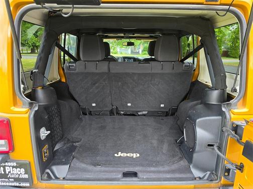 2014 Jeep Wrangler Unlimited Sahara
