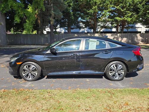 2018 Honda Civic EX-L