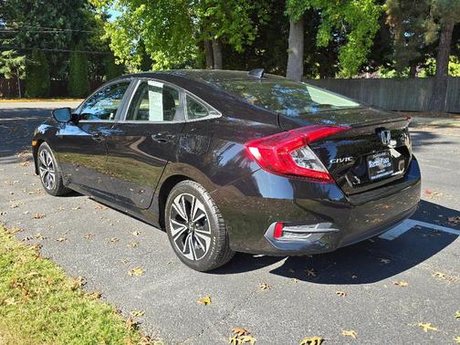 2018 Honda Civic EX-L