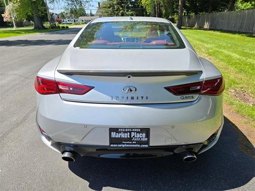 2017 INFINITI Q60 3.0t Red Sport 400