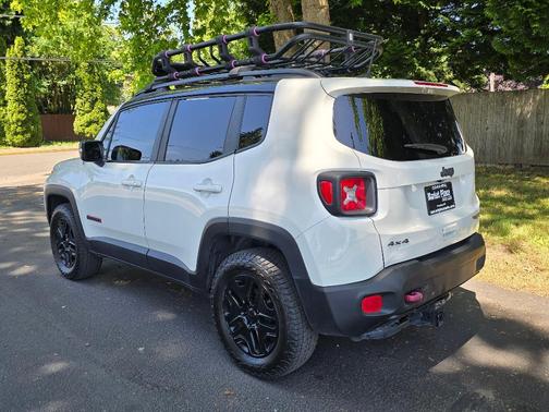 2018 Jeep Renegade Trailhawk