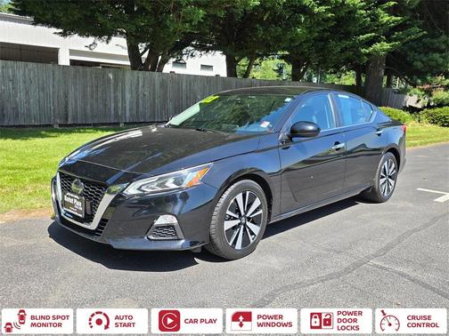 2022 Nissan Altima 2.5 SV