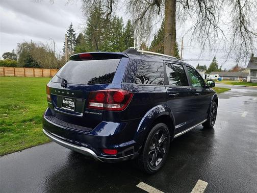 2020 Dodge Journey Crossroad