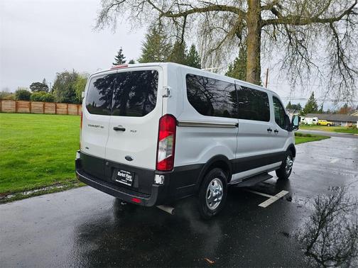 2020 Ford Transit-150 XL