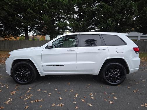 2019 Jeep Grand Cherokee Altitude