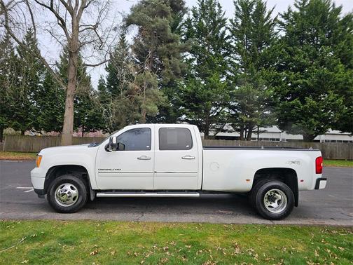 2012 GMC Sierra 3500 Denali