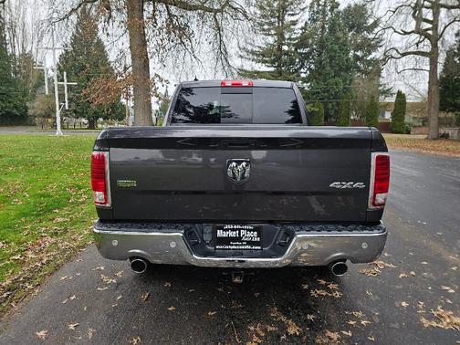 2018 RAM 1500 Laramie