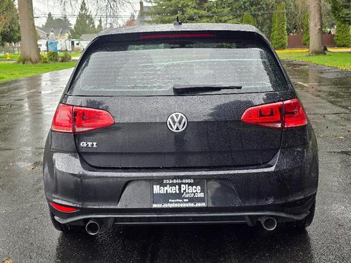 2015 Volkswagen Golf GTI S