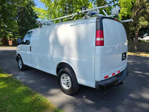 2015 Chevrolet Express 2500 Work Van
