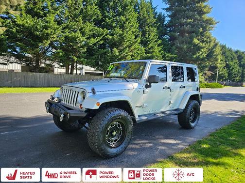 2012 Jeep Wrangler Unlimited Sahara