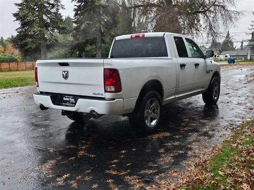 2017 RAM 1500 Express