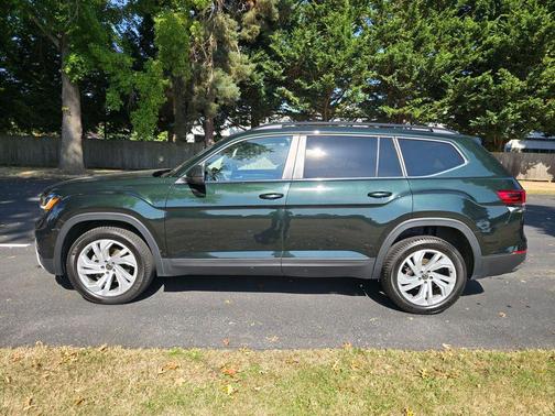 2021 Volkswagen Atlas 3.6L SE w/Technology