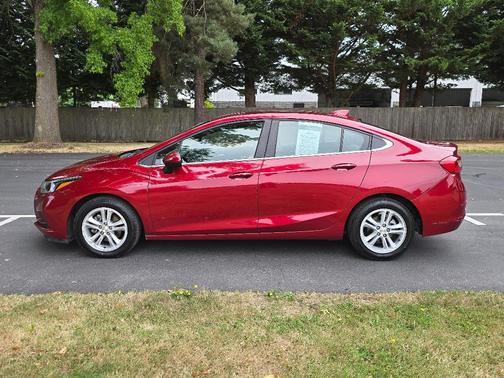 2018 Chevrolet Cruze LT
